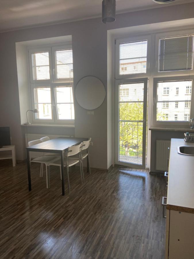 Apartament Centrum Msciwoja กดิเนีย ภายนอก รูปภาพ