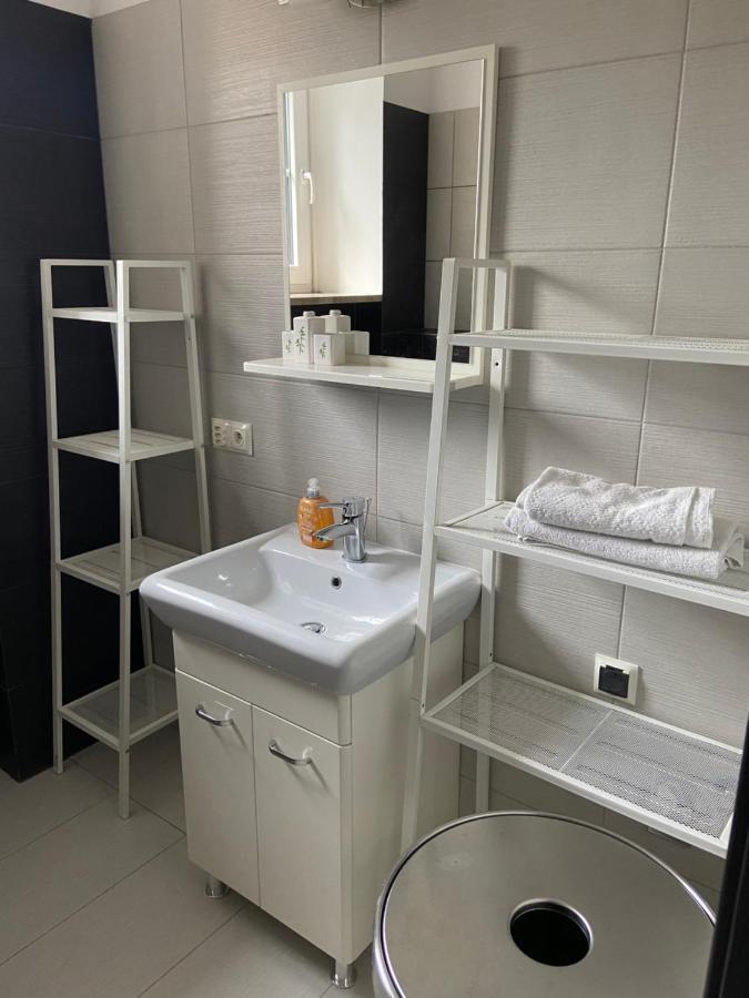 Apartament Centrum Msciwoja กดิเนีย ภายนอก รูปภาพ