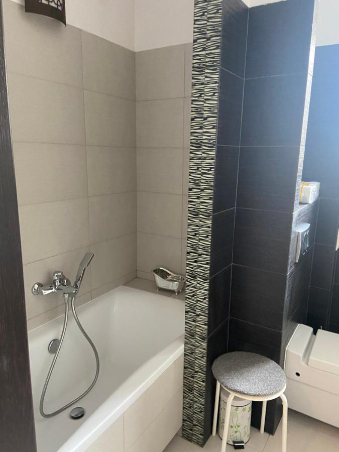 Apartament Centrum Msciwoja กดิเนีย ภายนอก รูปภาพ